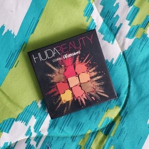 Huda coral obsessions